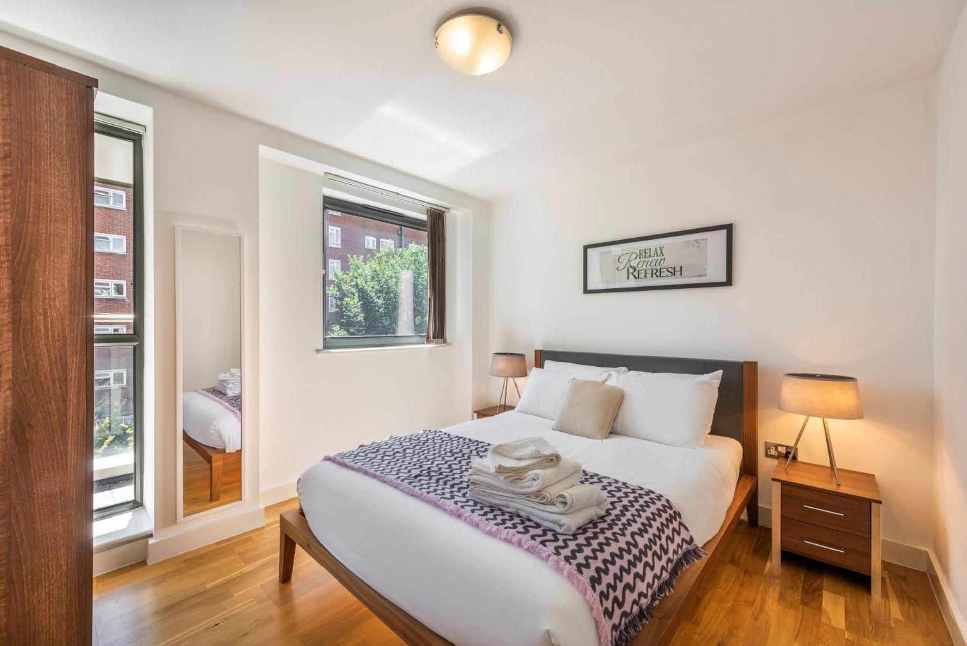 The Anarchist - Camden - By Frankie Says Apartment London Luaran gambar